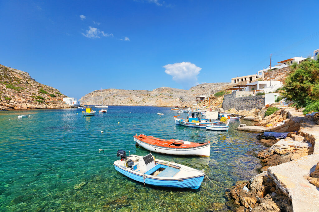 Plage du village de Cheronissos