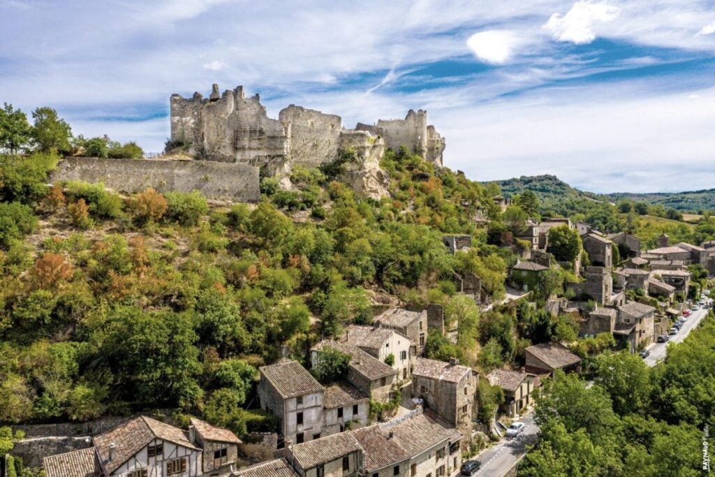 Vue sur Penne, un des plus beaux villages du Tarn