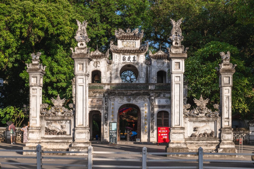 Le temple Quan Thanh