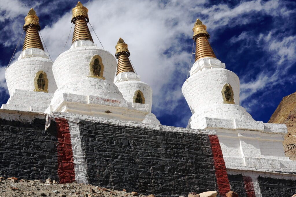 Le monastère de Sakya