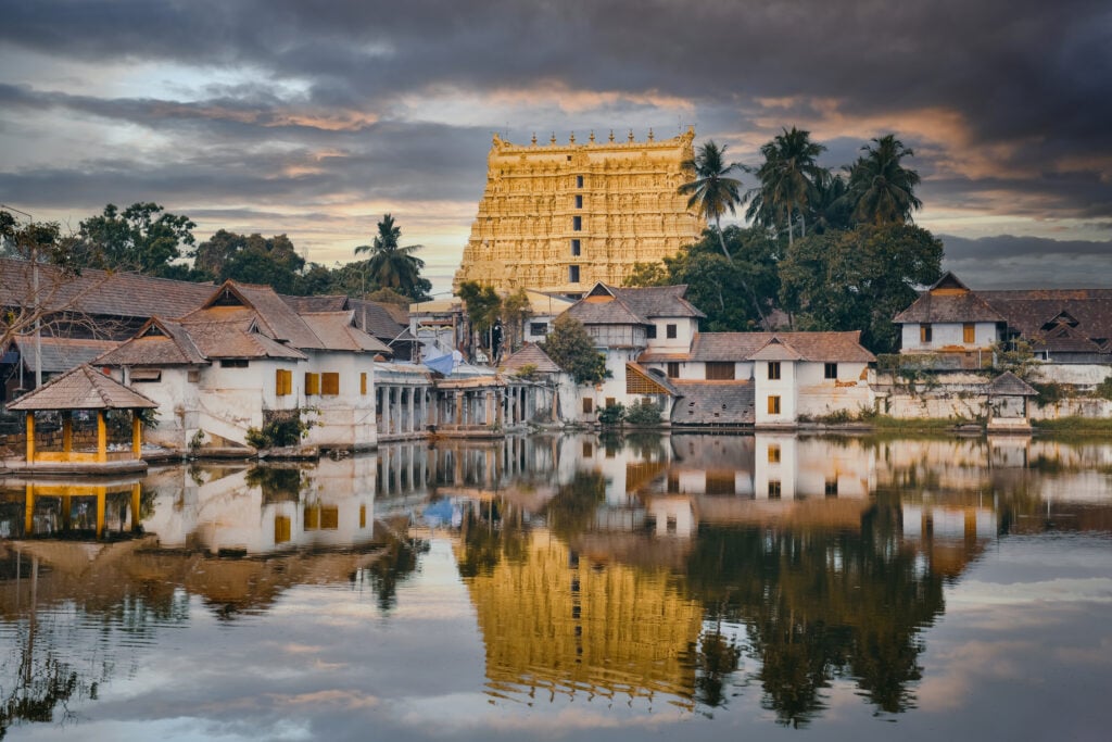 Vue sur Thiruvananthapuram au coucher du soleil