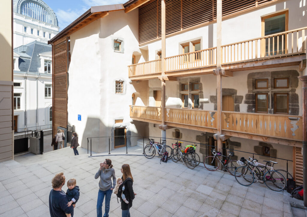 Que faire à Évian-les-Bains ? Aller à la maison Grimaldi