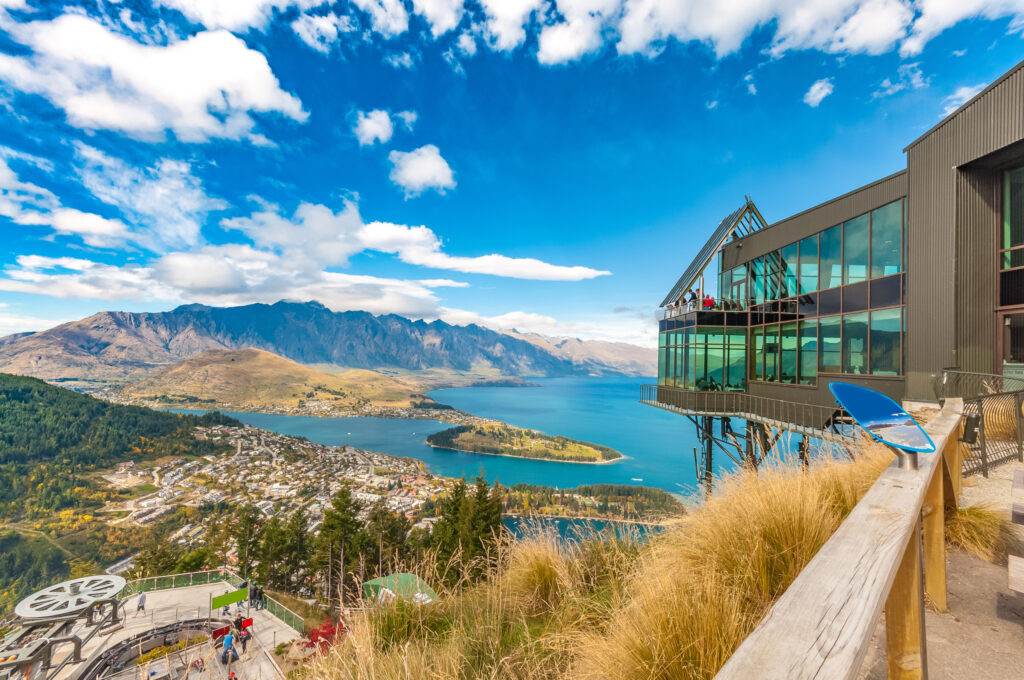 Queenstown avec vue sur le Lac Wakatipu