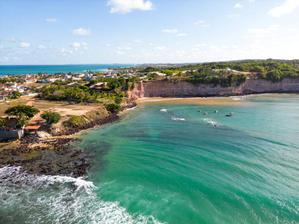 Plage de Baia dos Golfinho à côté de Pipa