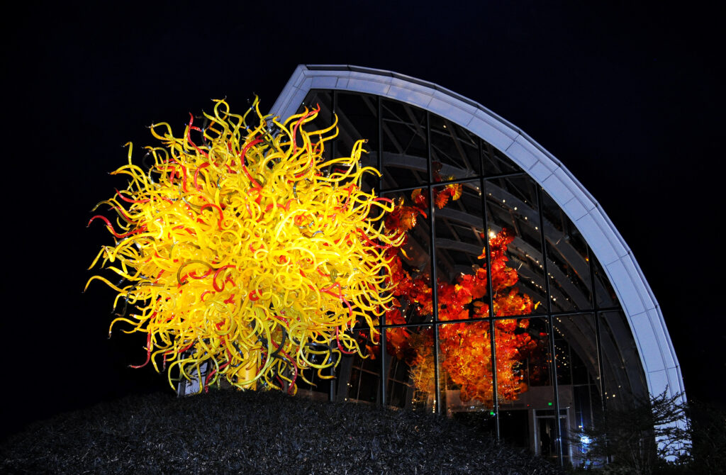 Le Chihuly Garden and Glass