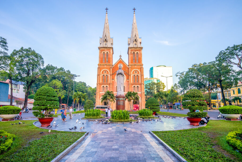 Cathédrale Notre-Dame à Saigon