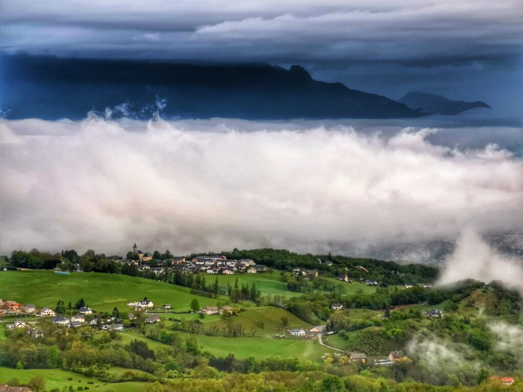 Brouillard sur la cluse de Chambéry