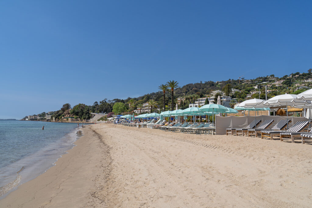 Plage à Vallauris - Plages accessibles PMR dans les Alpes-Maritimes