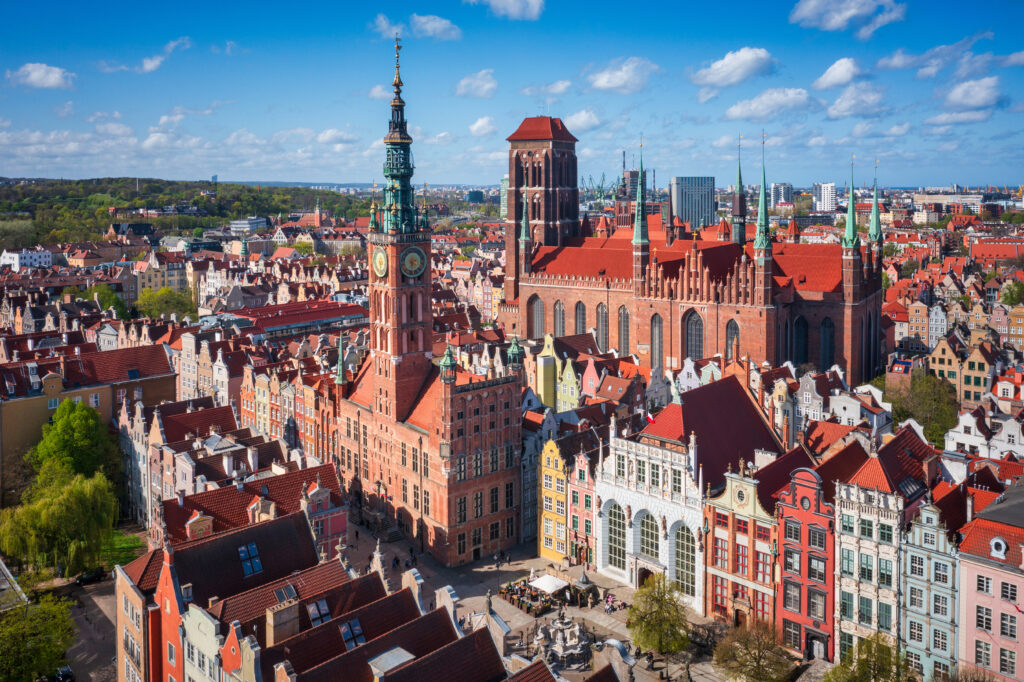 Vue sur l'Hôtel de Ville de Gdansk