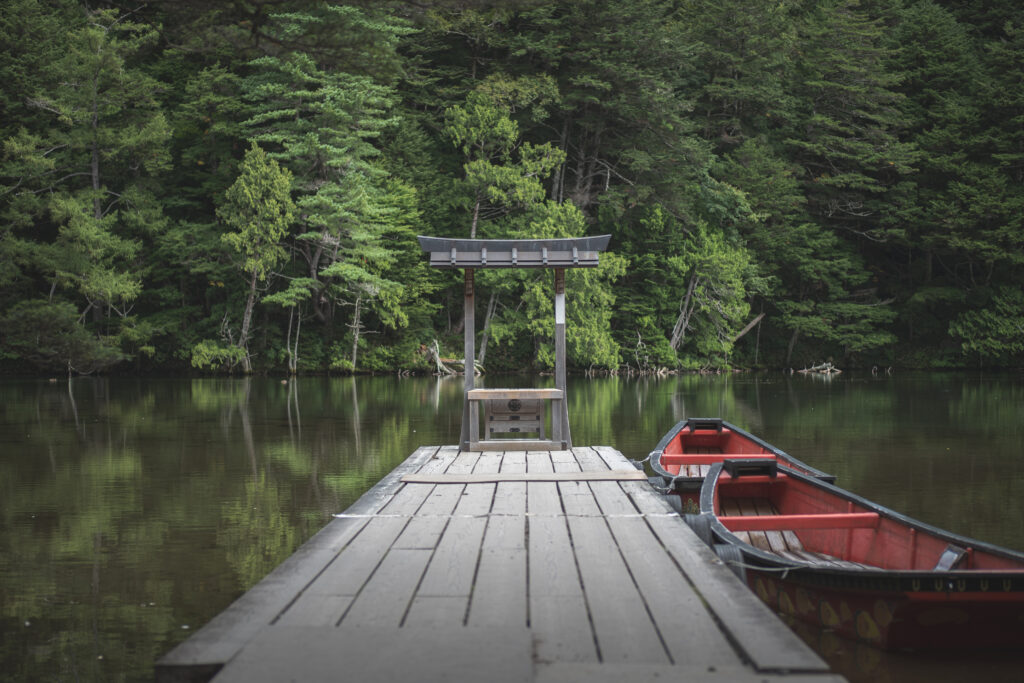 Lac Myojin dans le Parc National de Kamikochi 