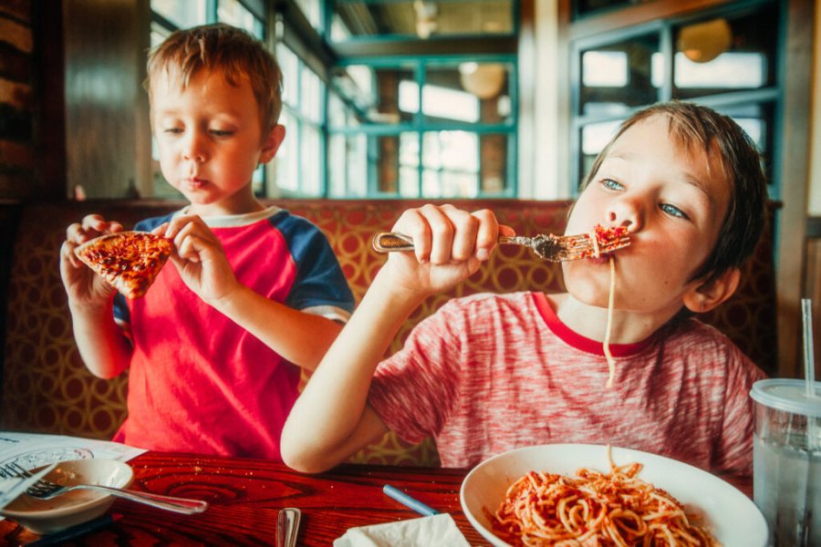 Où manger à Paris avec des enfants ? Top 10 des restaurants kids-friendly