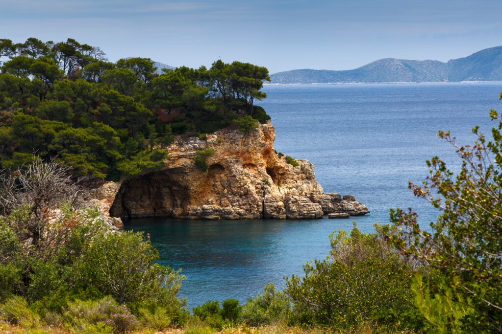 Vue de la côte près de Patitiri 