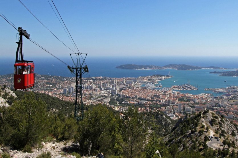 Le téléphérique de Toulon rouvre ses portes. : Toulon (83000)