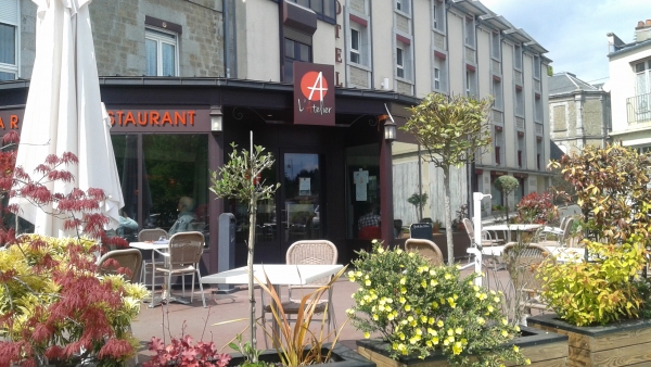 HÔTEL LE FRUITIER - Hôtel - Villedieu-les-Poêles-Rouffigny (50800)
