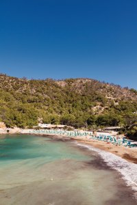 Plage de Cala Benirràs.