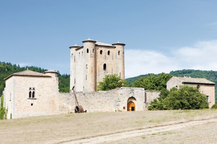 Visit Arques France Travel Guide Of Arques Petit Fute