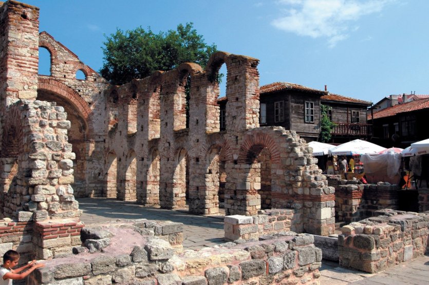 Ruines de l'église Vieille Métropole.