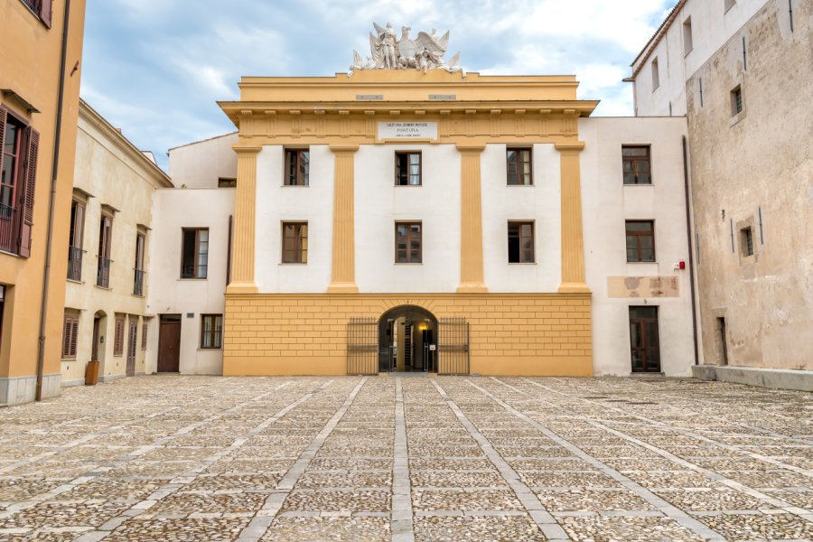 PALAZZO CHIARAMONTE