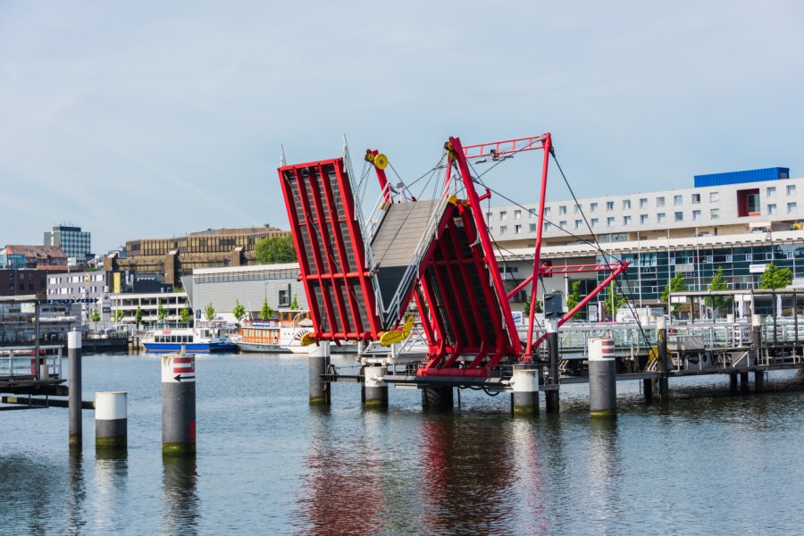 HÖRNBRÜCKE