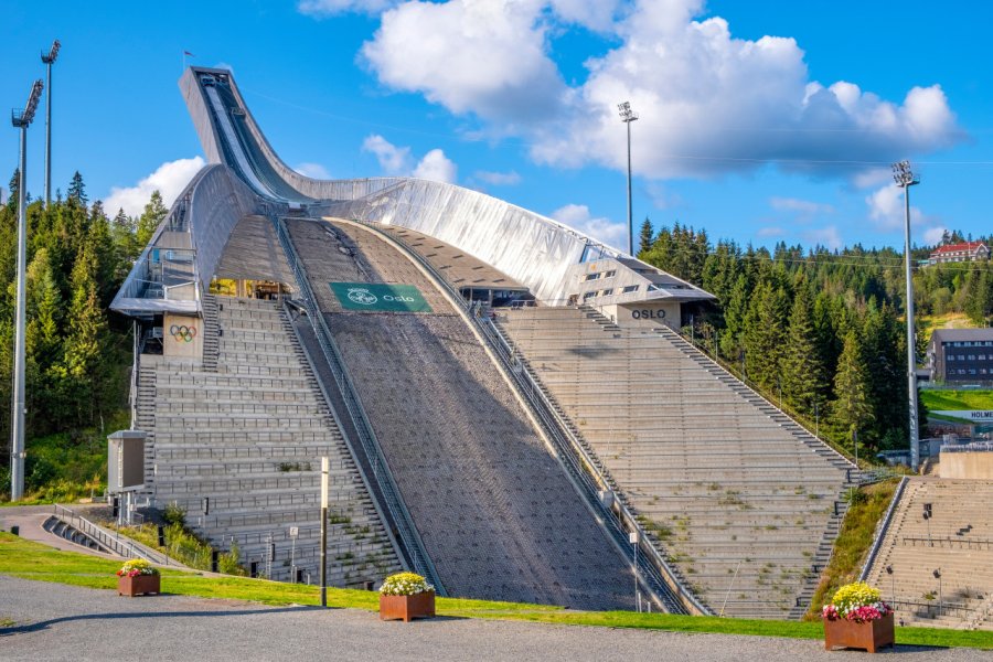 HOLMENKOLLEN (MUSÉE DU SKI ET TREMPLIN)