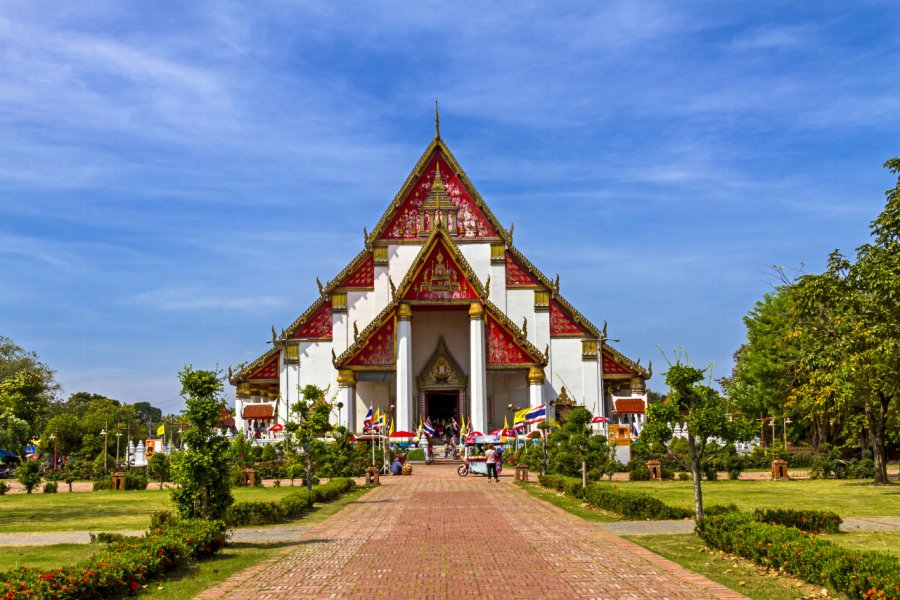 WAT PHRA MONGKOL BOPHIT
