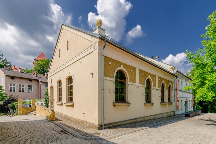 AUSCHWITZ JEWISH CENTER