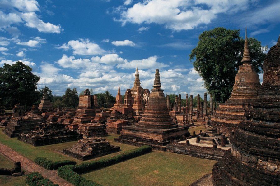 Parc historique de Sukhothai. S.Nicolas - Iconotec