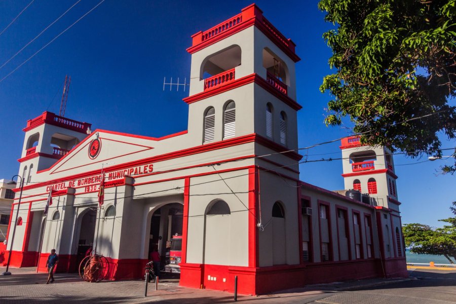 CUARTEL DE BOMBEROS