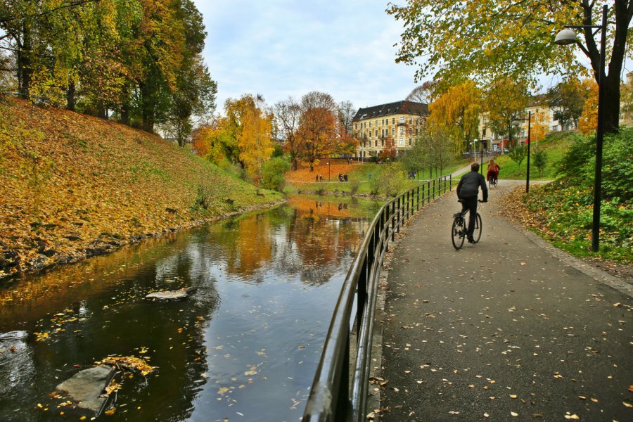 RIVIÈRE D'AKERSELVA (AKERSELVA ELV)