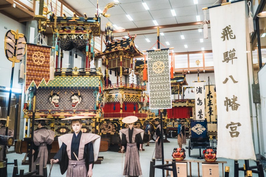 TAKAYAMA MATSURI YATAI KAIKAN
