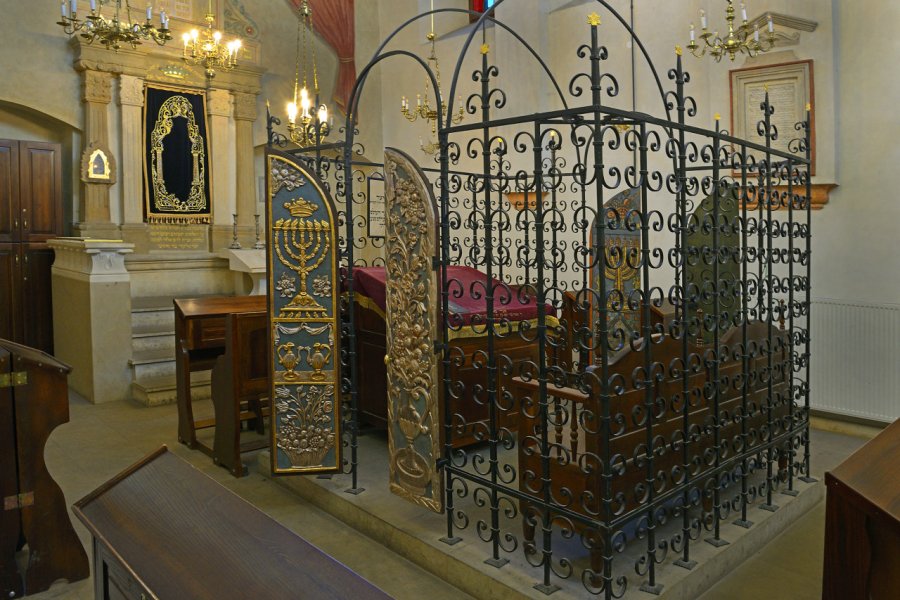 SYNAGOGUE ET CIMETIÈRE REMUH