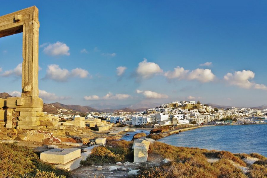 Panorama de Naxos. Freeartist - iStockphoto