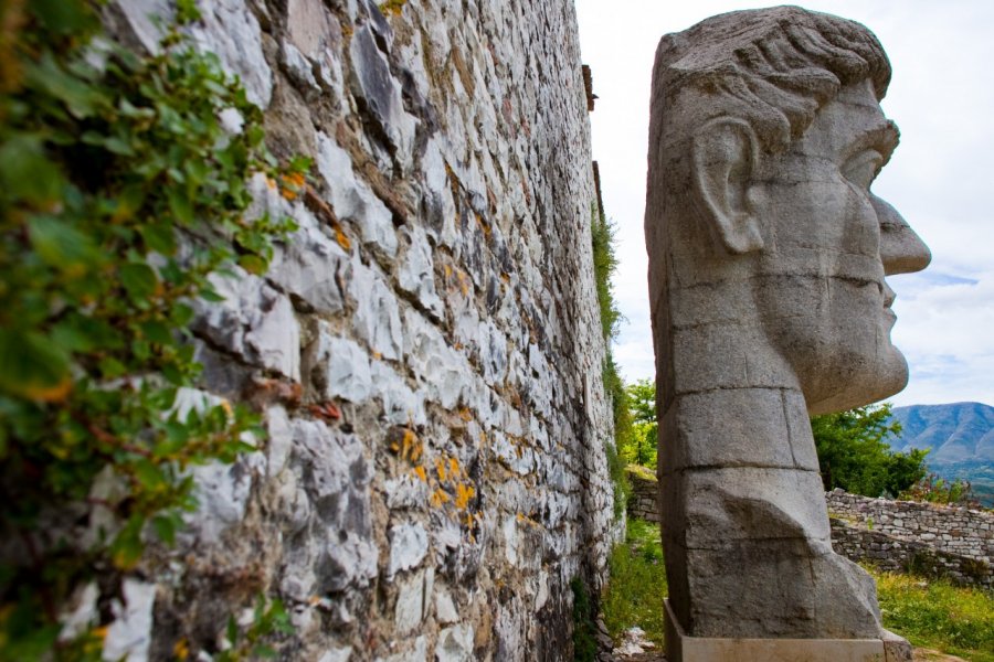 Cité historique de Berat. Martchan - Shutterstock.com