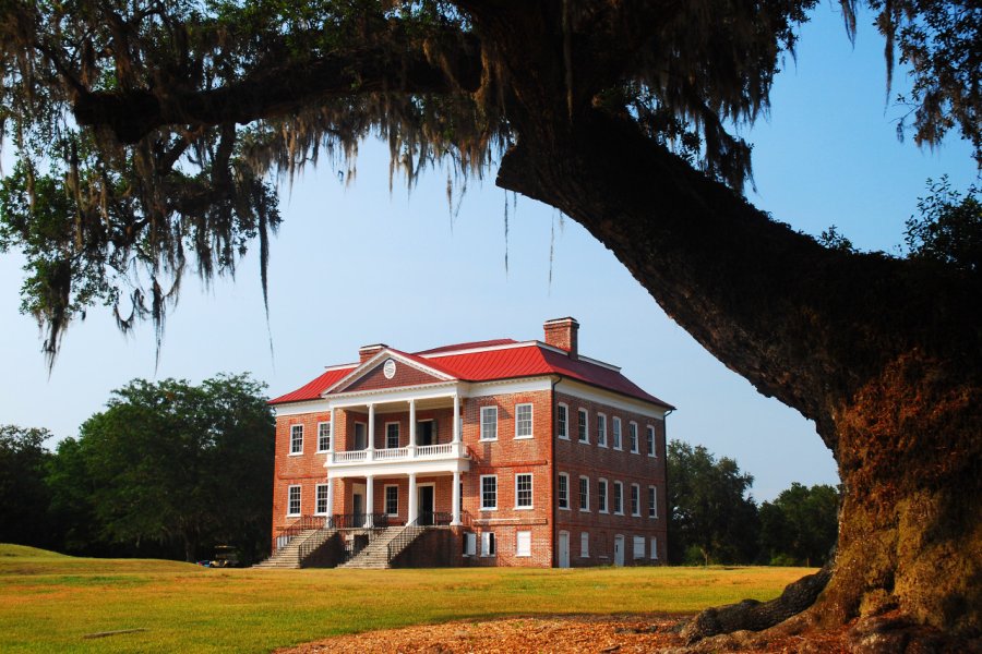 DRAYTON HALL