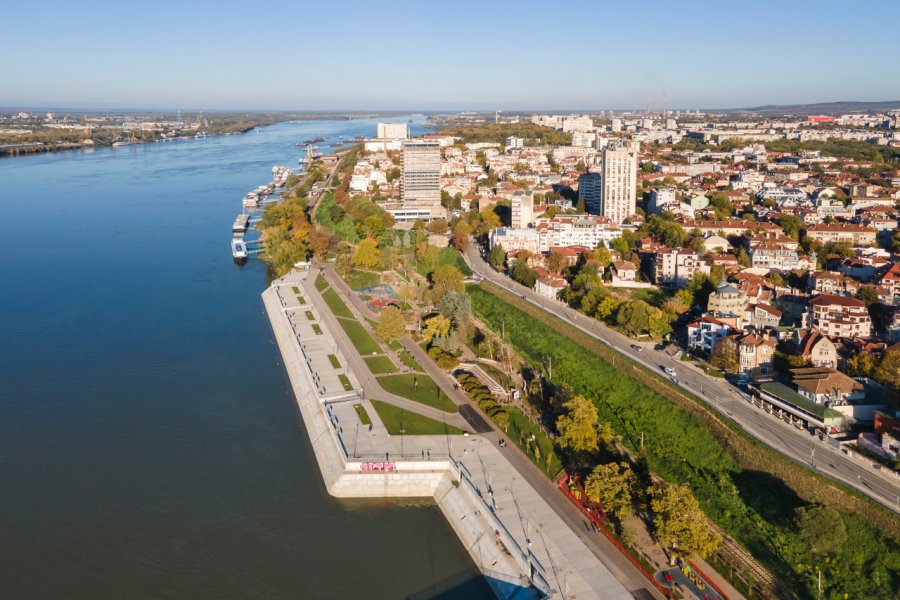 PROMENADE DU DANUBE (БУЛ. ПРИДУНАВСКИ )
