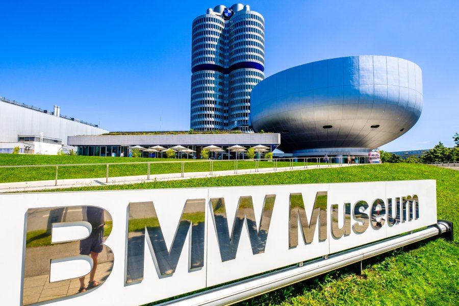 BMW MUSEUM (MUSÉE BMW)
