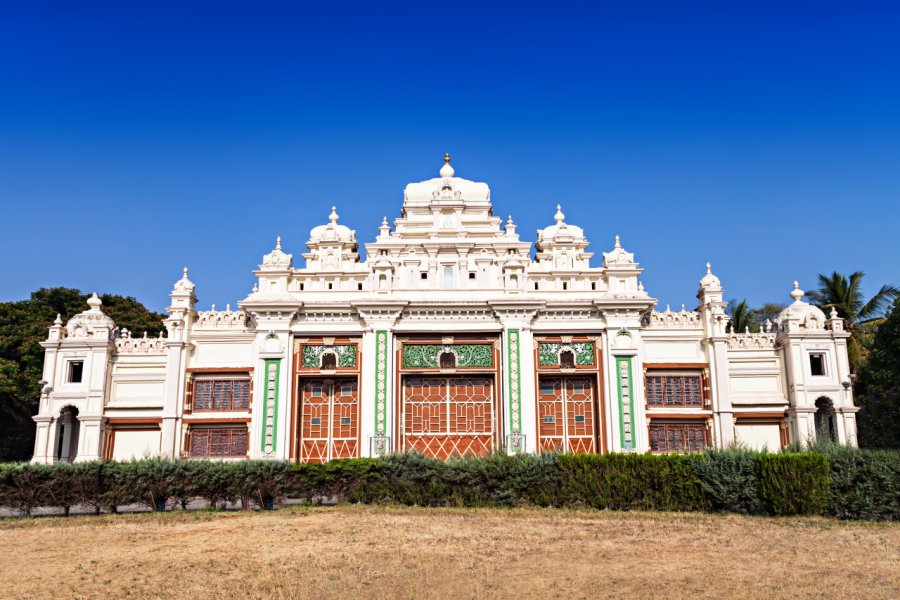 JAGANMOHAN PALACE (JAYACHAMARAJENDRA ART GALLERY)