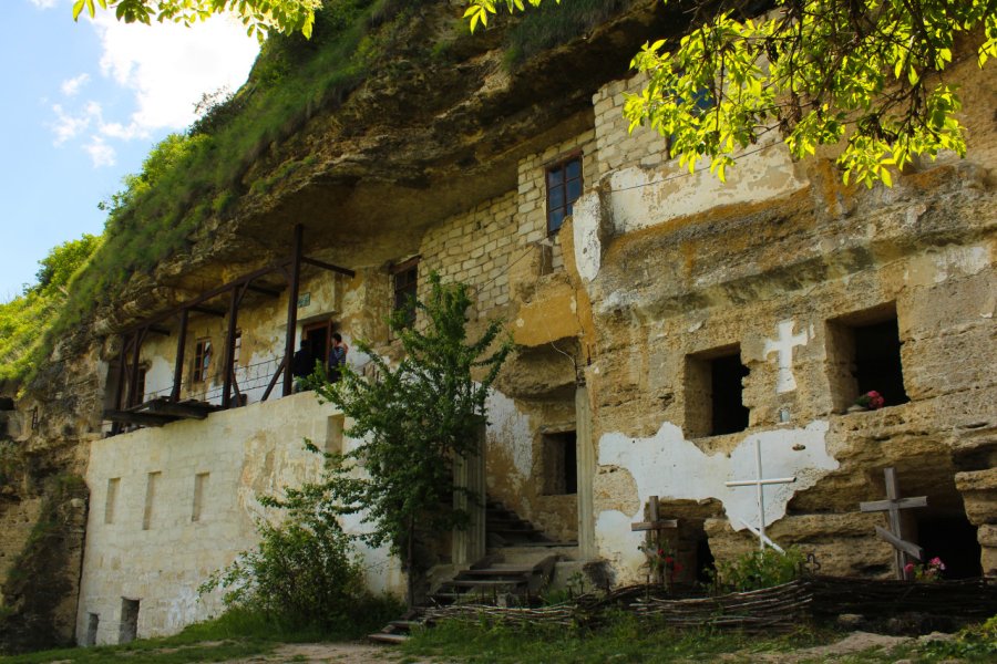 MONASTÈRE DE ŢIPOVA