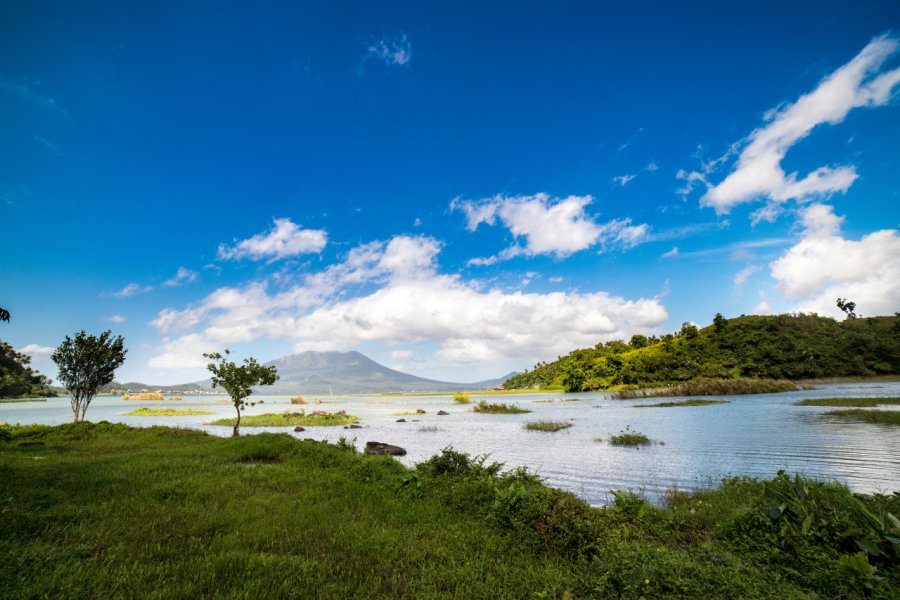 MONT IRIGA ET LAC BUHI