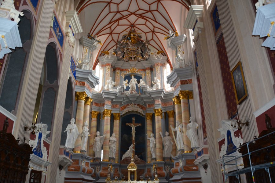 CATHÉDRALE DES APÔTRES-SAINT-PIERRE-ET-SAINT-PAUL