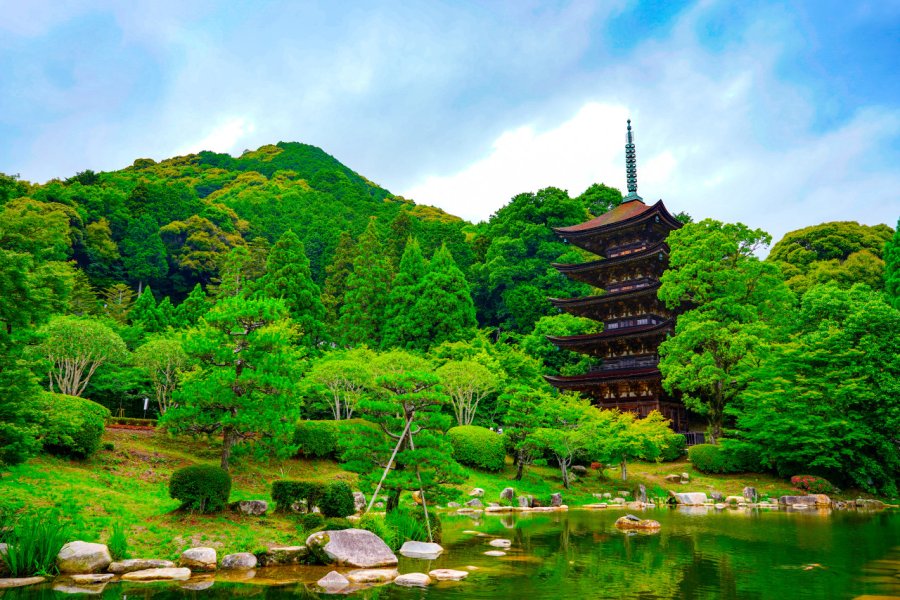 PARC KOZAN-KOEN ET TEMPLE RURIKO-JI