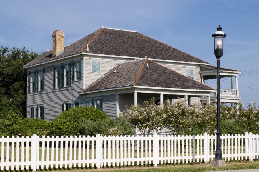 HERITAGE PARK