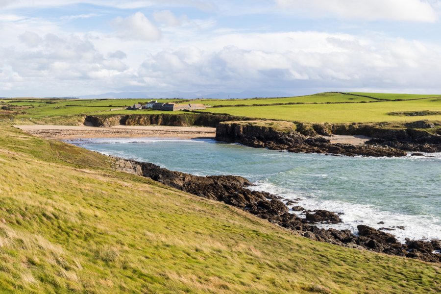 CABLE BAY