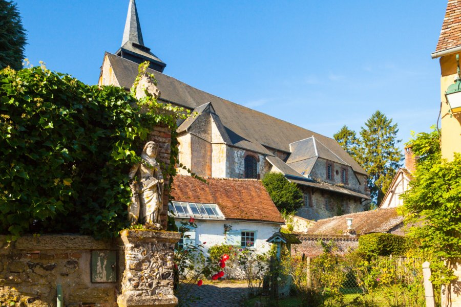 COLLÉGIALE SAINT-PIERRE