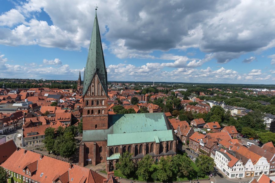 ST. JOHANNISKIRCHE (ÉGLISE SAINT JEAN)