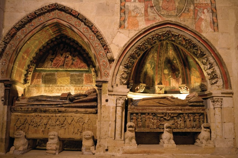 Vieille Cathédrale (Catedral Vieja), enfeu (niche abritant un tombeau). Author's Image