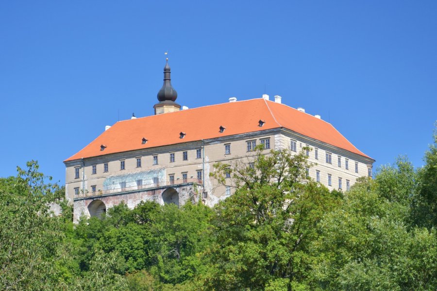 CHÂTEAU DE NÁMĚŠŤ NAD OSLAVOU