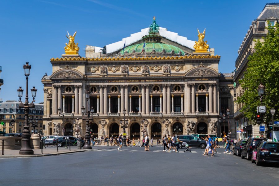 LA PLACE DE L'OPÉRA