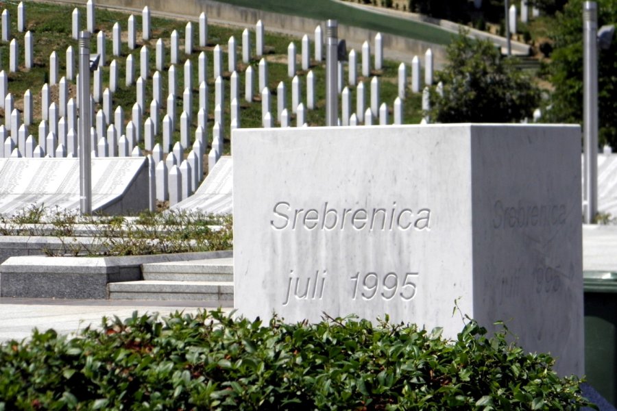 MÉMORIAL DU GÉNOCIDE DE SREBRENICA
