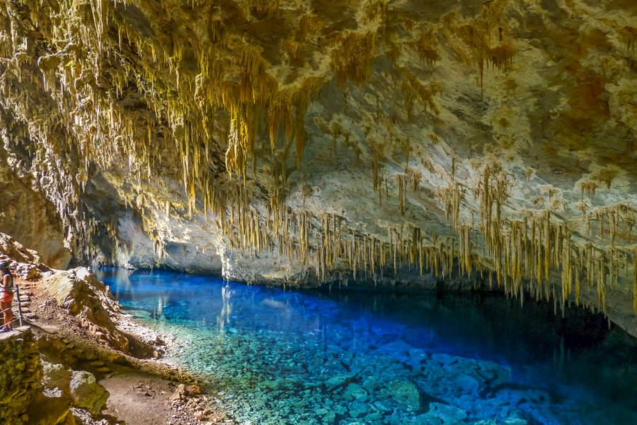 GROTTE DO LAGO AZUL
